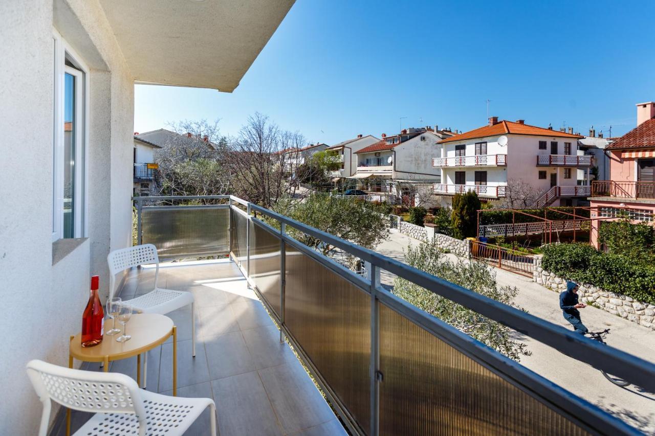 Golden Island Apartments Krk Town Zewnętrze zdjęcie