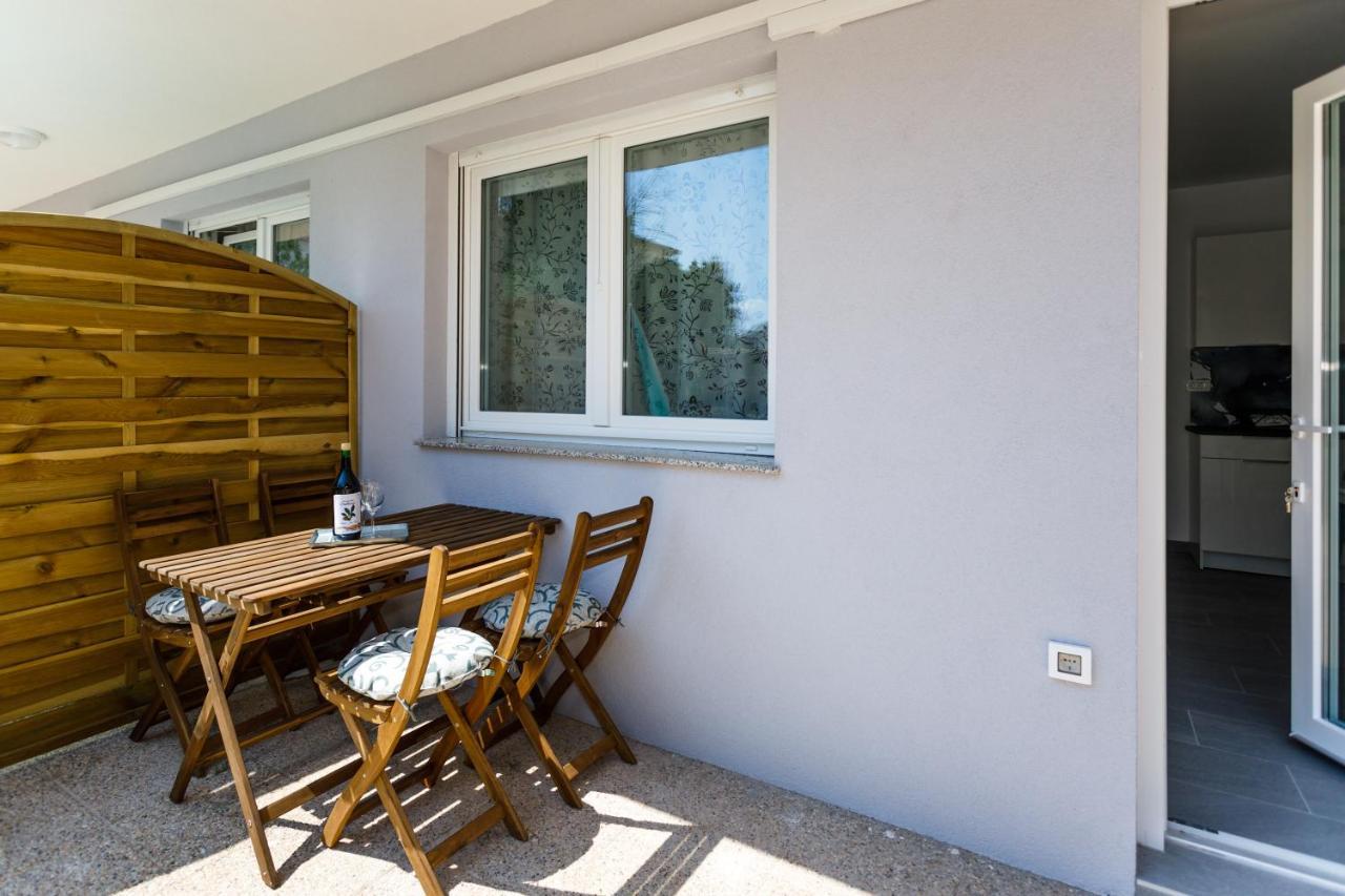 Golden Island Apartments Krk Town Zewnętrze zdjęcie