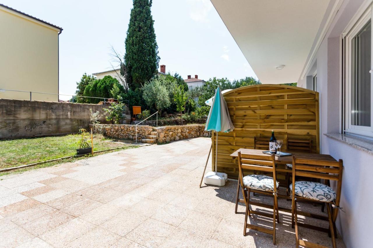 Golden Island Apartments Krk Town Zewnętrze zdjęcie